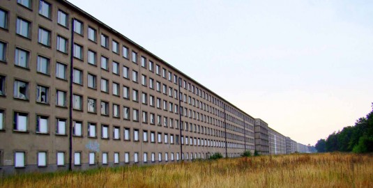 The Prora building on the island of Rügen, Germany was built, 1936-1939, by Clemens Klotz, one of Adolf Hitler’s architects. Now largely abandoned. Image courtesy of Giorgio Muratore, Archiwatch
